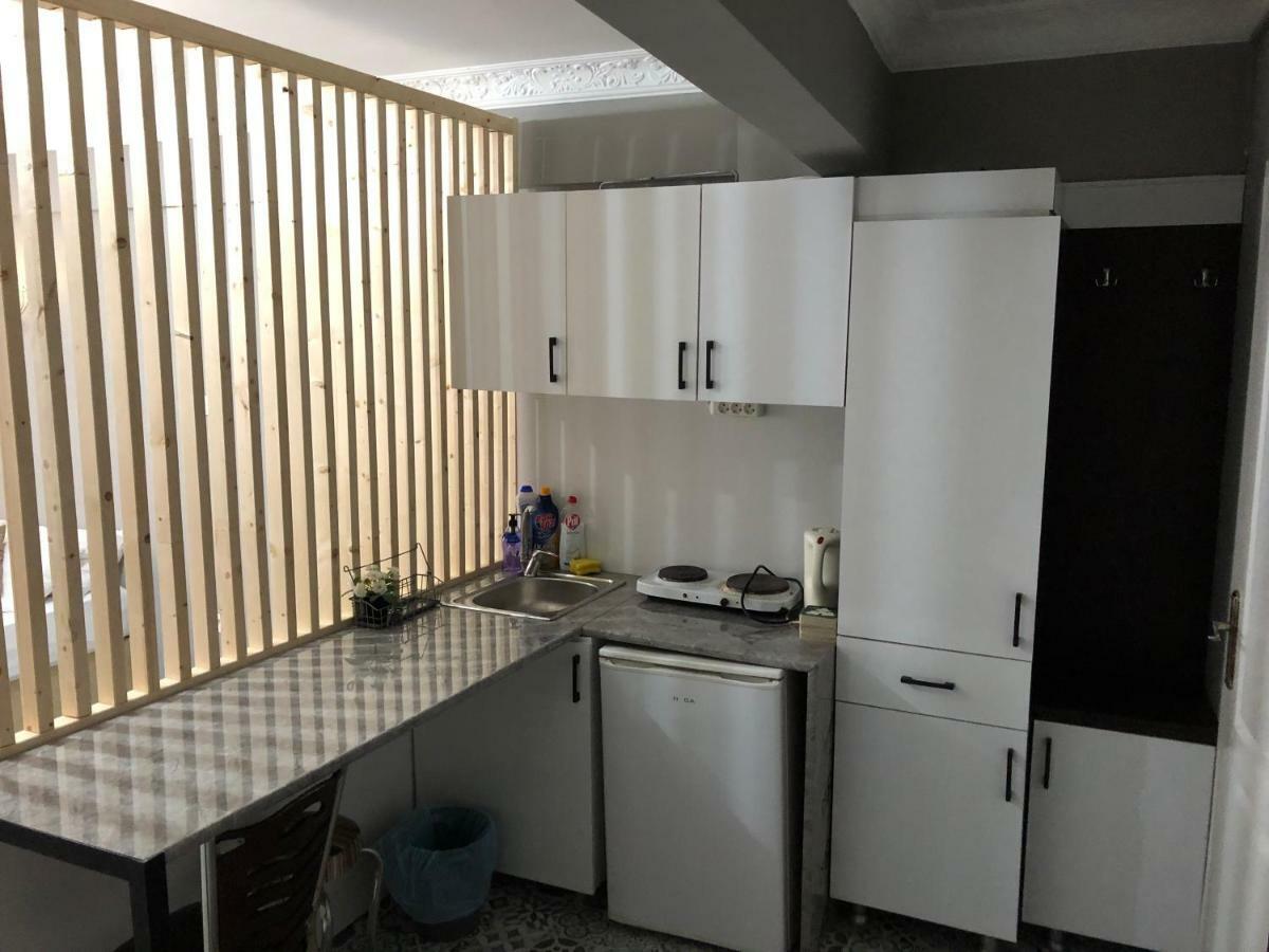 First Suite Taksim Истанбул Екстериор снимка